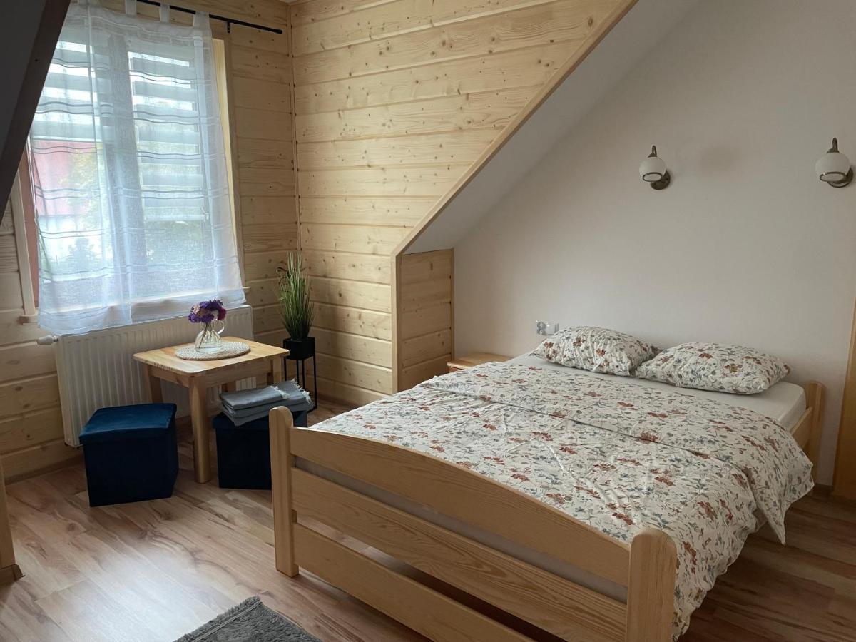 Kolejowy Smolnik Apartment Smolnik  Bagian luar foto